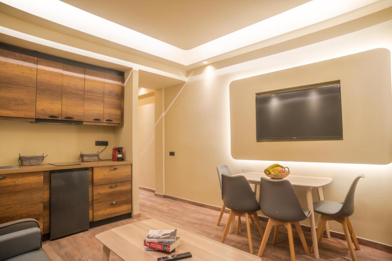 Seven Keys Luxury Suites Achílleion Exterior foto